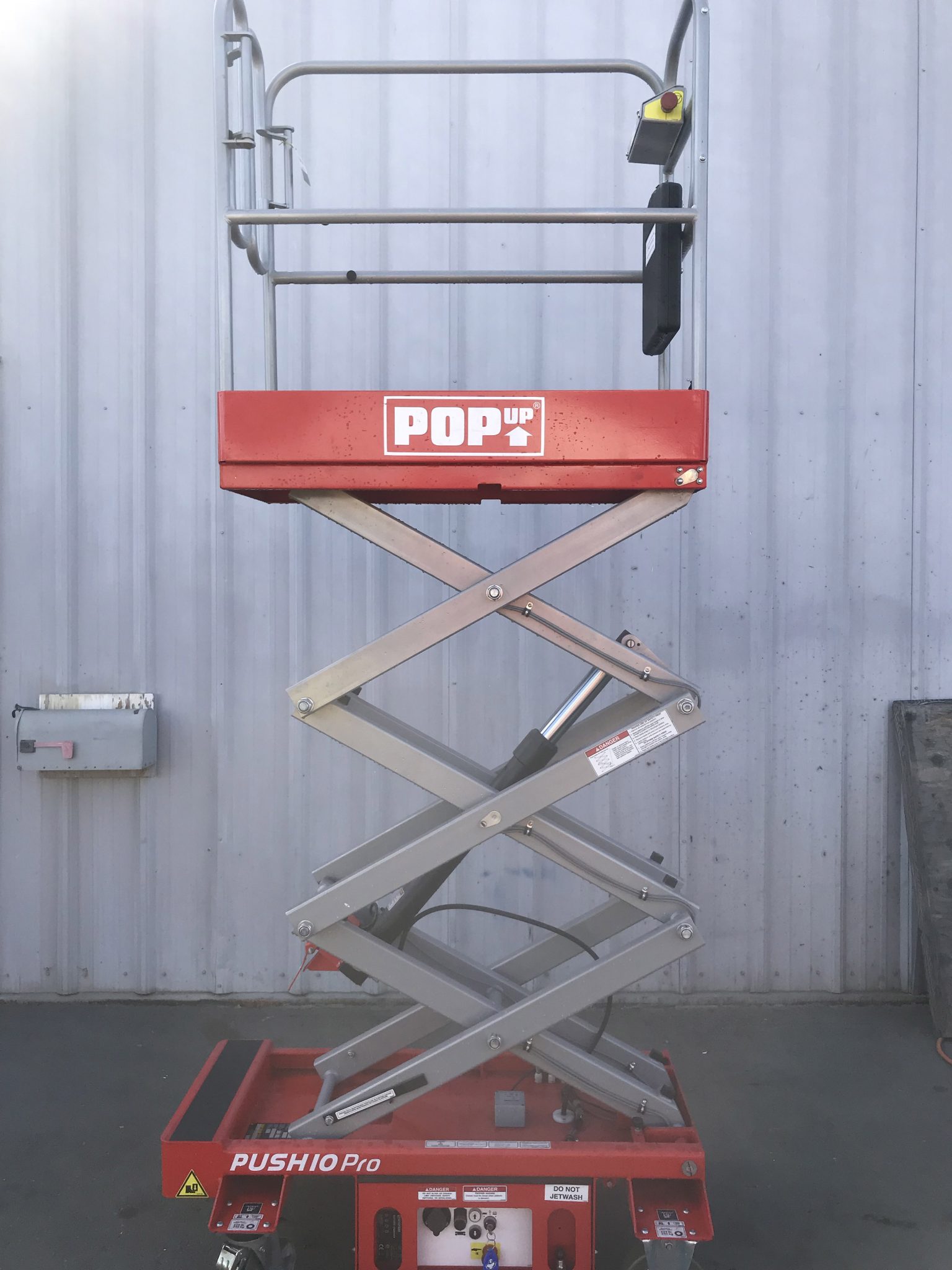10′ Pop Up Scissor Lift For Sale Fagan High Reach & Equipment Co